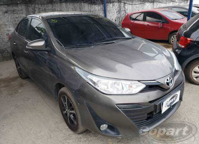 YARIS SEDAN XS CVT 1.5 16V DUAL VVT-I 2020