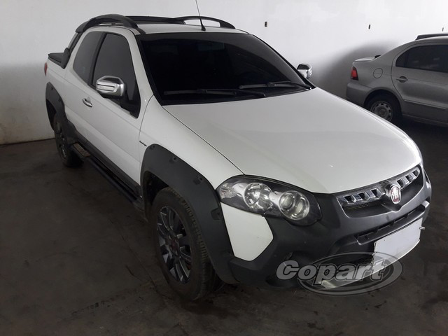 FIAT STRADA 1.8 MPI ADVENTURE CD 16V FLEX AUTOMATIZADO 2014