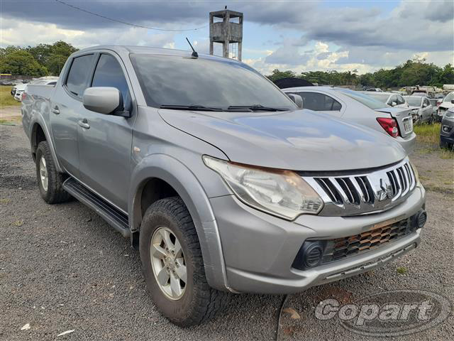 MITSUBISHI L200 TRITON 2.4 16V TURBO DIESEL SPORT GLS CD 4X4 AUT 2018