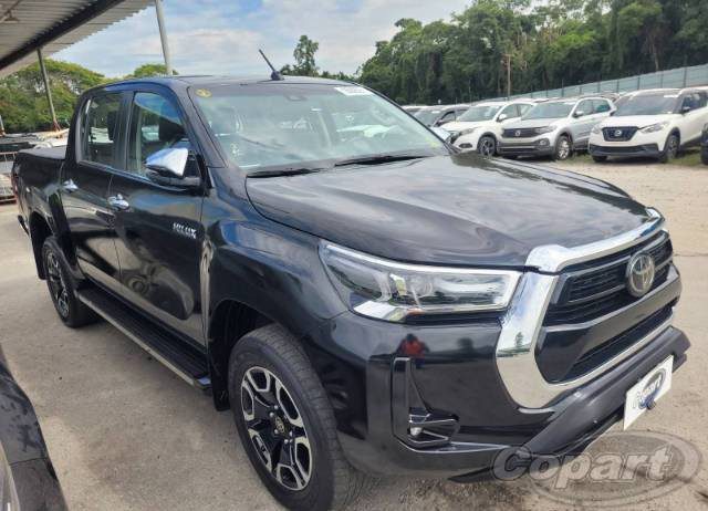 TOYOTA HILUX CD SRX 2.8 D-4D TURBO 2022