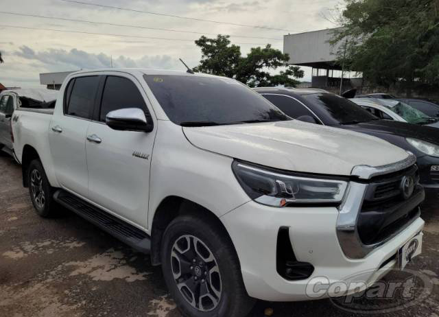 TOYOTA HILUX CD SRX LIMITED 2.8 D-4D TURBO 2022
