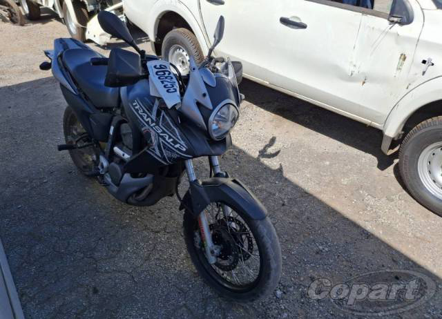 XL700V TRANSALP 2011