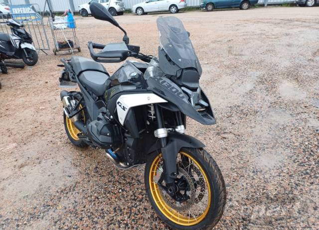 R 1300 GS TRIPLE BLACK 2024